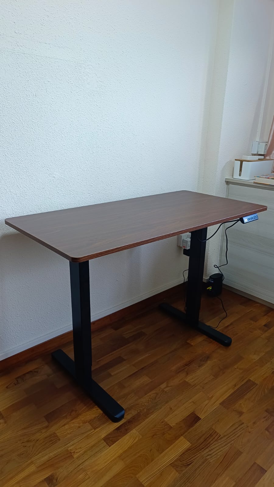 Ergonomic Motorize Height Adjustable Table